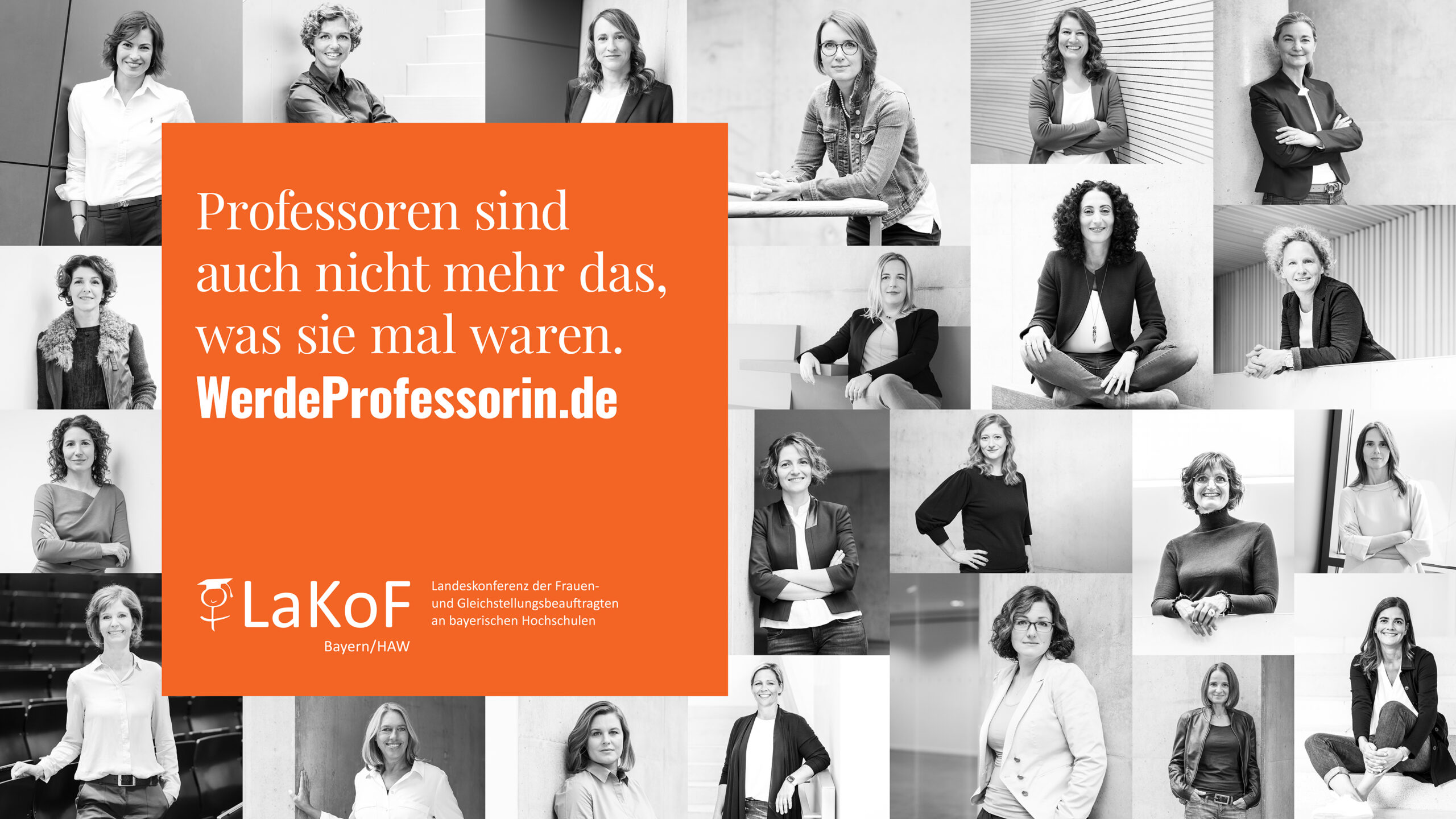 Collage von Frauen in akademischer Kleidung mit einem deutschen Text, der übersetzt lautet: „Professoren sind nicht mehr das, was sie einmal waren. Werden Sie Professor.“ Das Bild wirbt für die Gleichstellung der Geschlechter in der Wissenschaft. Das Logo der Hochschule Coburg befindet sich in der unteren linken Ecke. Schwarz-weißes Design.